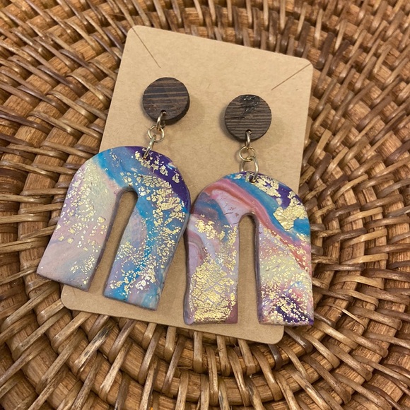 handmade Jewelry - These look like a geode to me 😂 beautiful